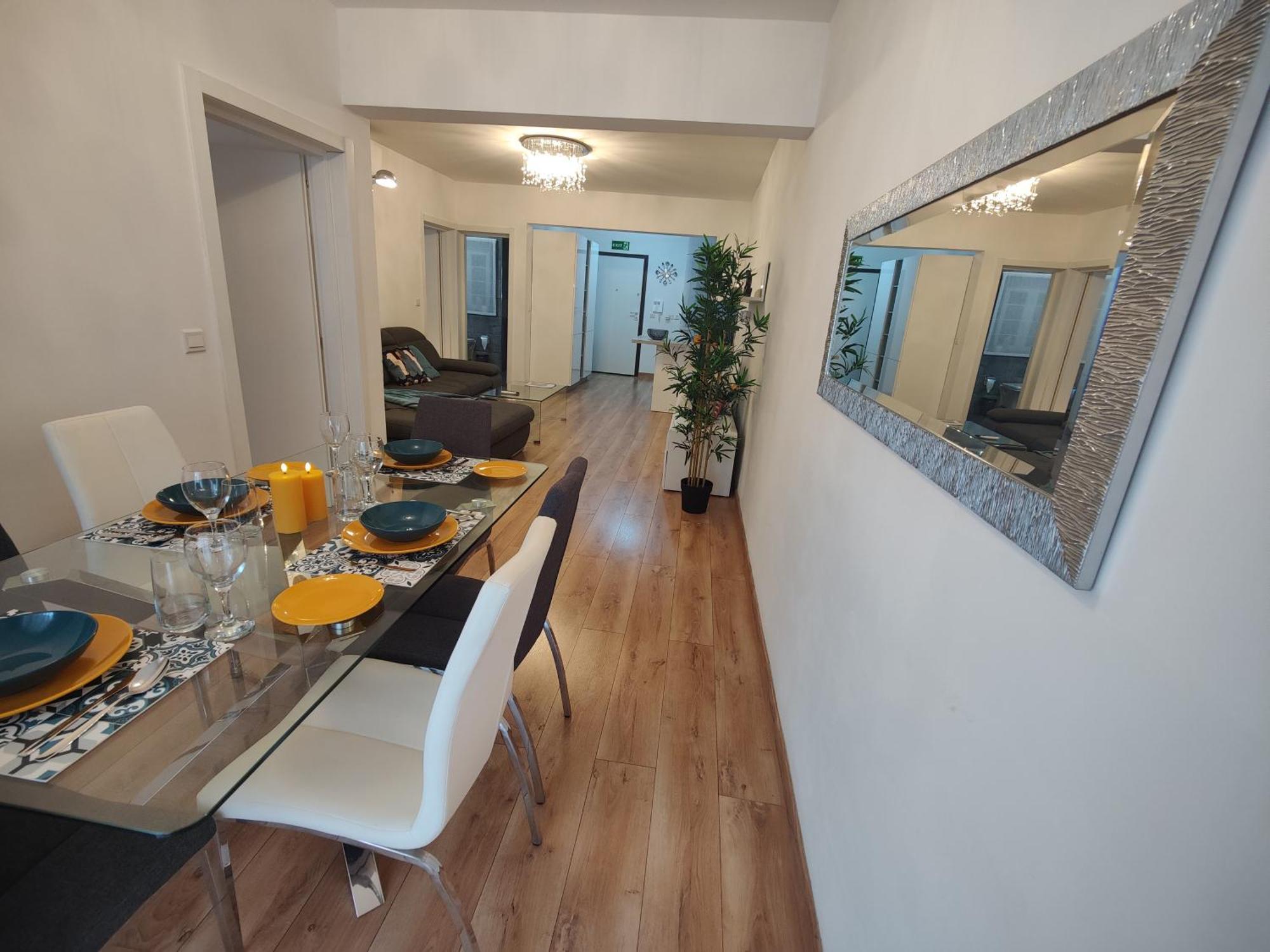 Central Modern Sliema 2 Bedroom Apartment Buitenkant foto