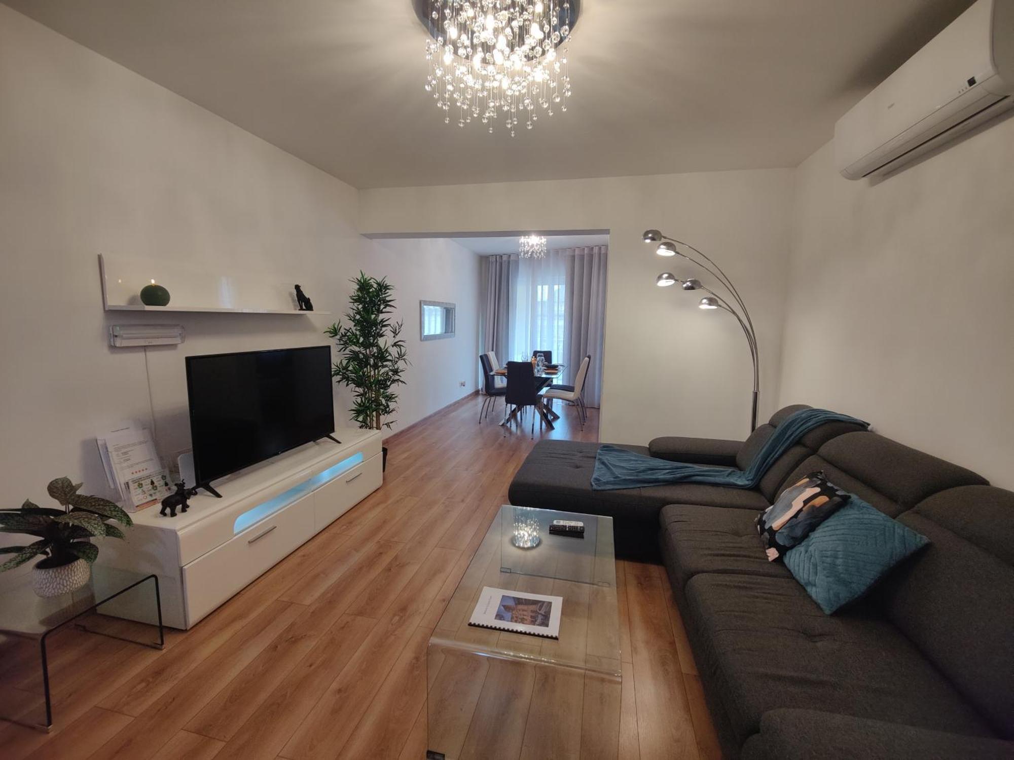 Central Modern Sliema 2 Bedroom Apartment Buitenkant foto